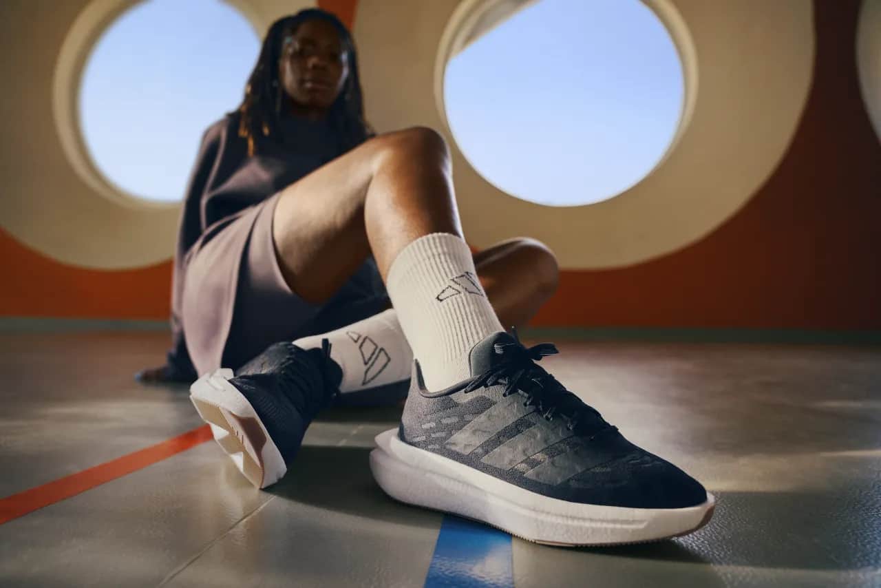 Czy fryzurę można dopasować do butów? Sprawdziliśmy